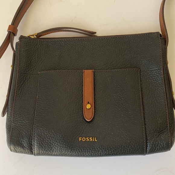 Fossil Handbags - Fossil Black/Tan Leather Crossbody Purse